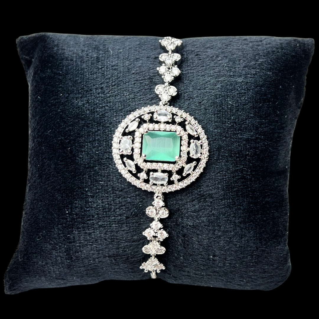 Limited Edition Emerald Green AD Bracelet – Elegant Statement Jewelry for Timeless Style